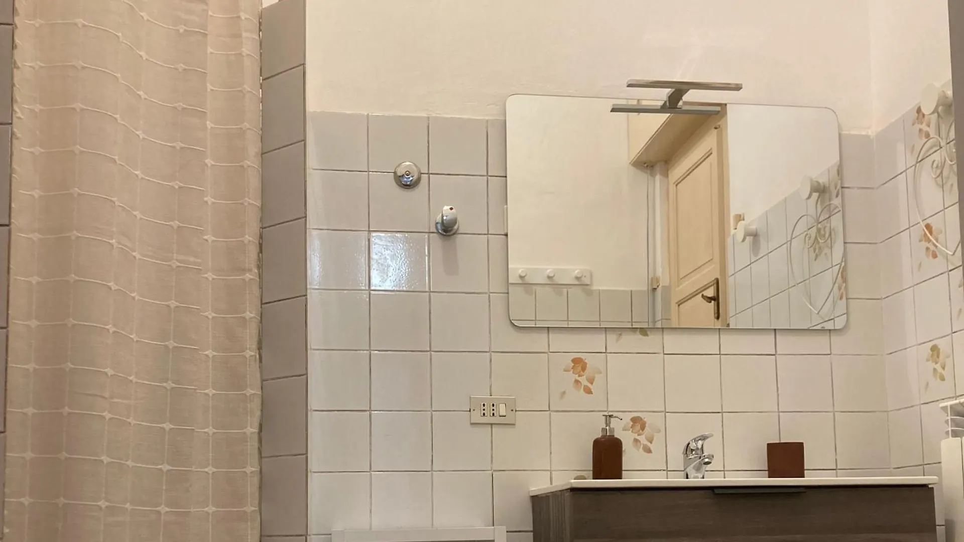 Guest house En-Suite Quadruple Room-Giardino A Mare Donnalucata